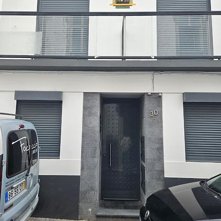 Bella Italia Coronel Miranda Guest House Ponta Delgada Esterno foto